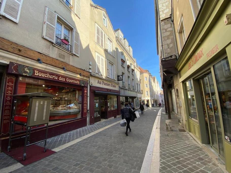 Charmant Studio A Deux Pas De La Cathedrale Chartres Eksteriør bilde